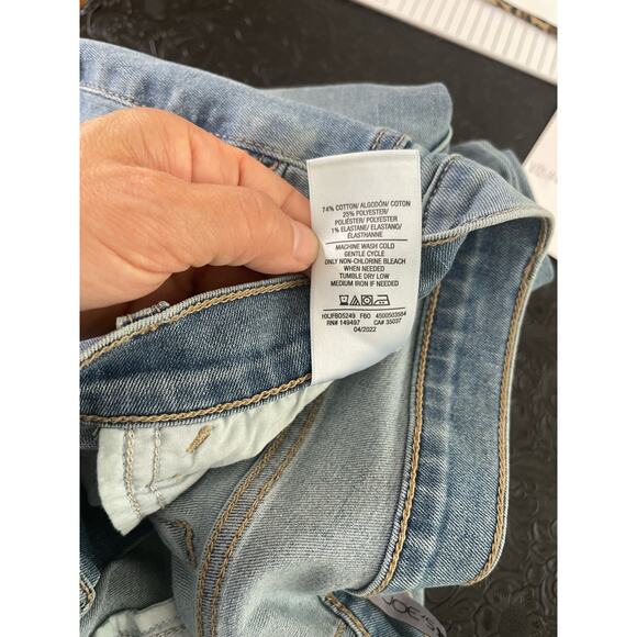 Joe's Jeans Women's 31 Straight Leg Distressed Light Wash Ankle - Picture 5 of 7